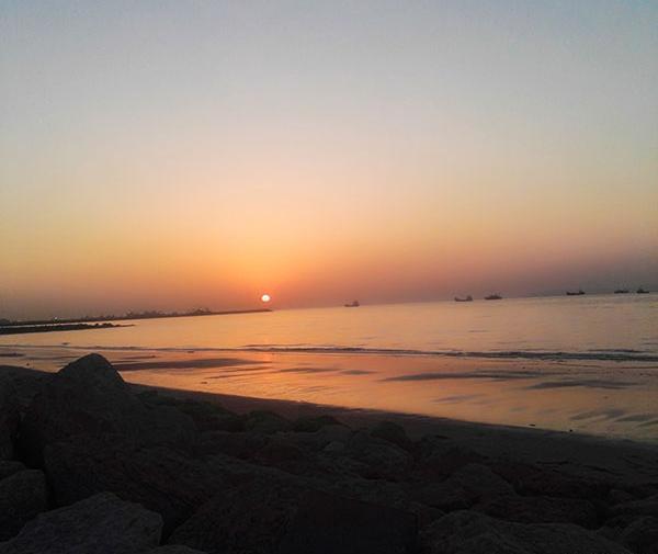 عکس لب دریا بندرعباس شب