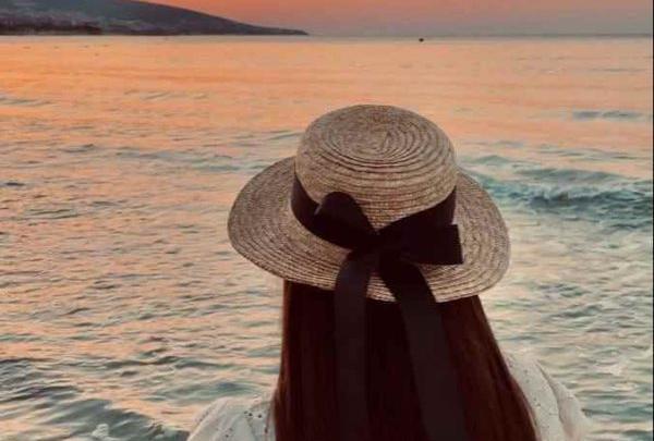 عکس پروفایل دخترونه لب دریا