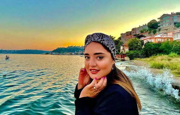 عکس دریا بازیگر ترکیه