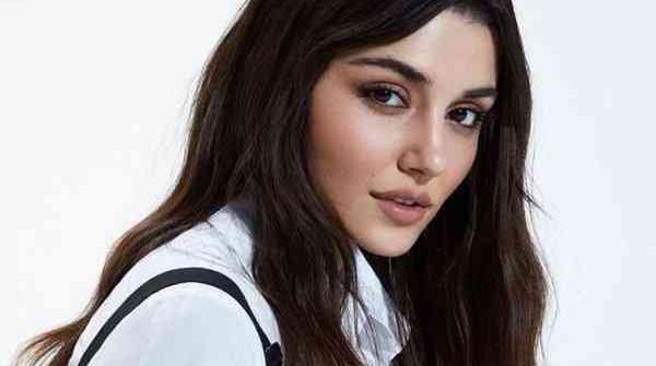 عکس دریا بازیگر ترکیه