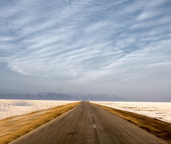 عکس دریاچه نمک سیرجان