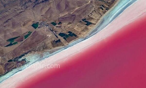 عکس دریاچه صورتی شیراز