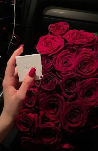 عکس فیک غذا تو ماشین