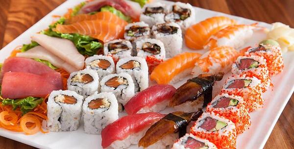 عکس از غذای سوشی
