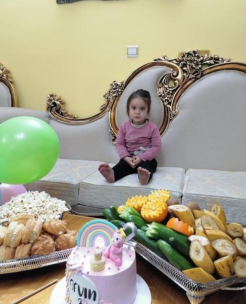 ایده عکس تولد دو سالگی دخترانه