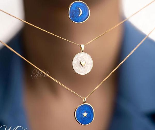 عکس قلب بزرگ توخالی
