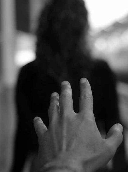 عکس قلب با دست دختر و پسر برای پروفایل