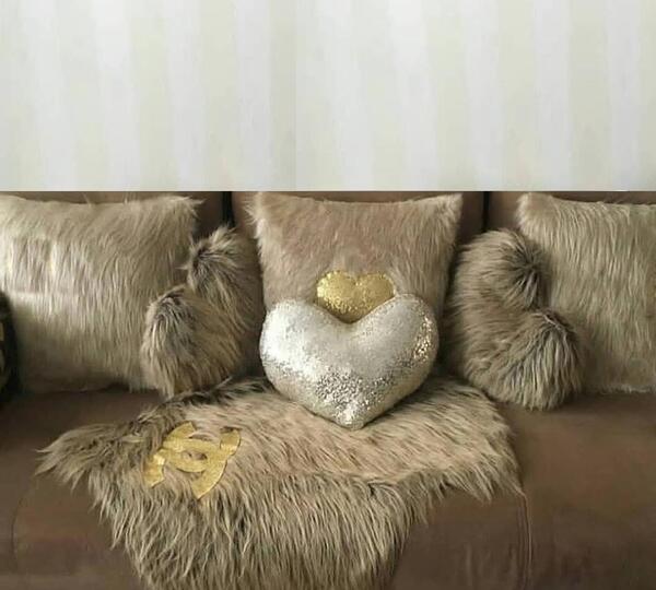 عکس کوسن مبل قهوه ای