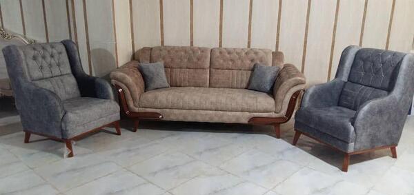 عکس مبل چستر کرم قهوه ای