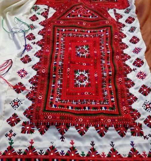 عکس انواع کریشی نخی کوچک