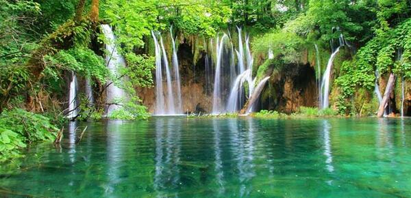 عکس منظره ی آبشار