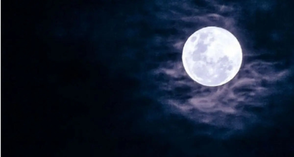 عکس ماه امشب ۲۹مرداد