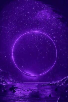 عکس ماه بنفش با کیفیت