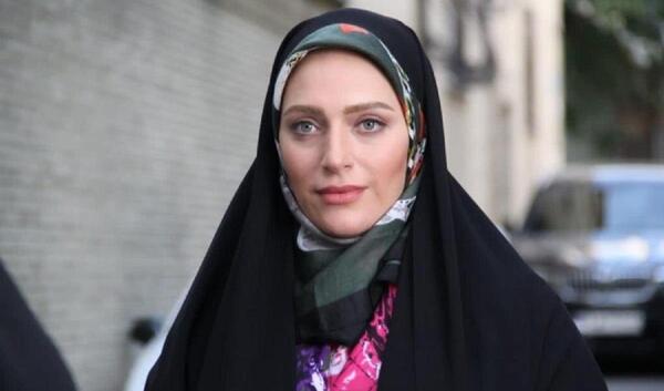 دیو عکس ماه پیشونی واقعی