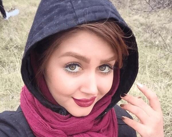 عکس واقعی ماه پیشونی و عسل