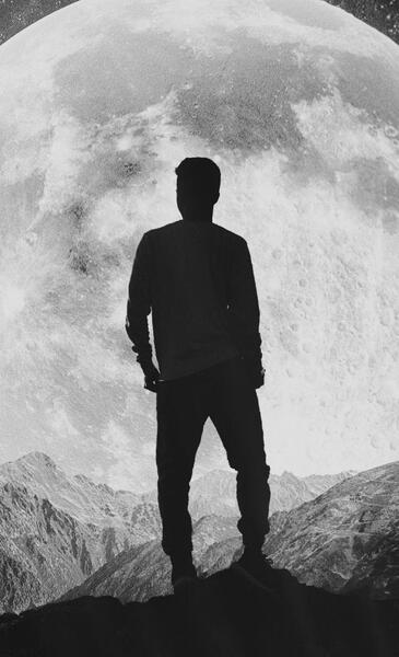 عکس ماه پس زمینه ایفون