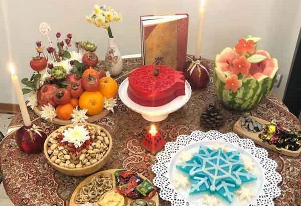 عکس سفره یلدای ساده