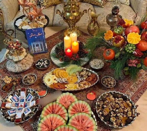 عکس سفره شب یلدای ساده