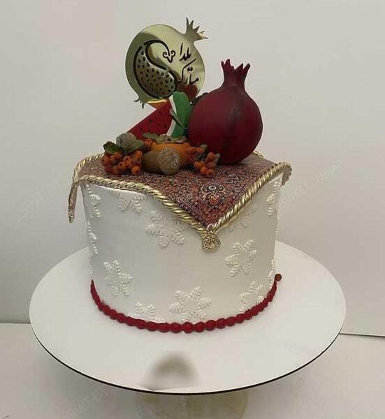 عکس کیک شب یلدای ساده