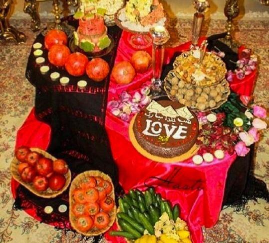 عکس سفره شب یلدایی