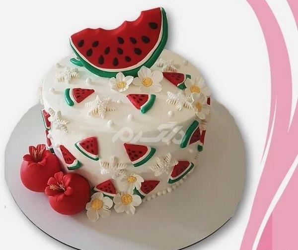 عکس کیک یلدایی ساده