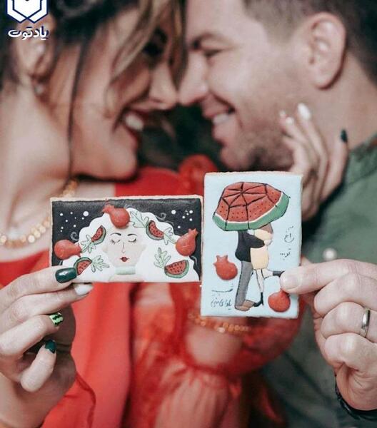 ژست عکس یلدا پسرانه