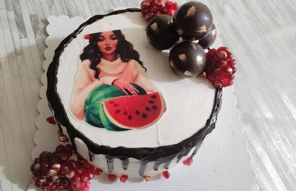 عکس کیک تولد یلدایی