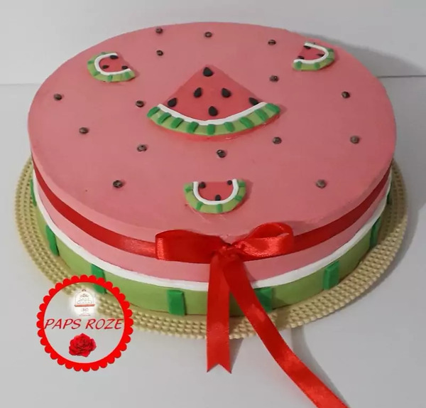 عکس کیک تولد یلدایی