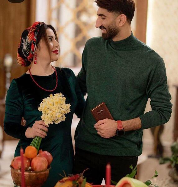 عکس یلدا و همسرش