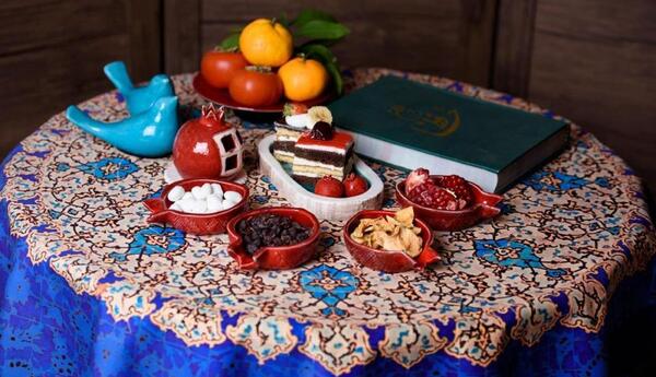 عکس انشا درباره ی شب یلدا