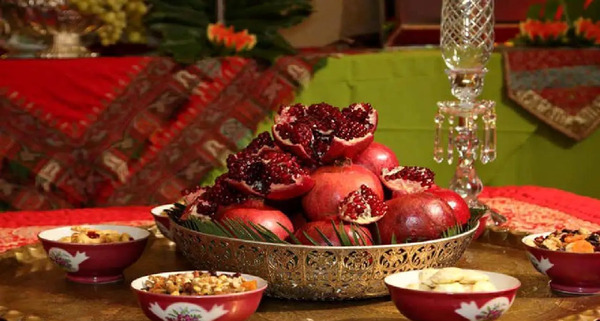 عکس انشا درباره ی شب یلدا