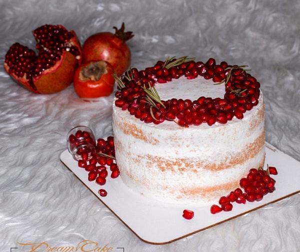 عکس کیک یلدایی انار