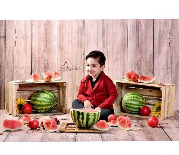 عکس شب یلدایی پسرانه