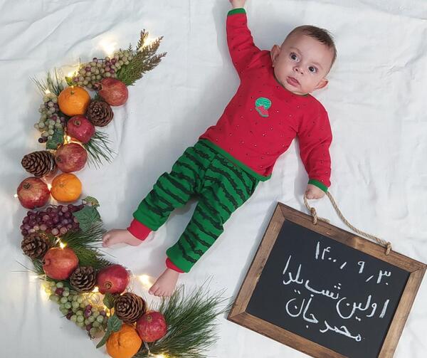 ایده عکس یلدایی نوزاد پسر