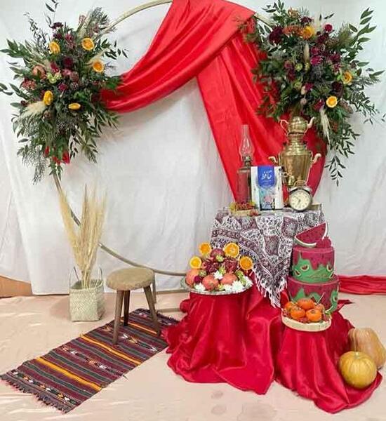 عکس سفره یلدایی عروس
