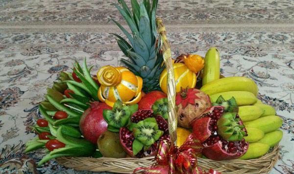 عکس سفره یلدایی عروس