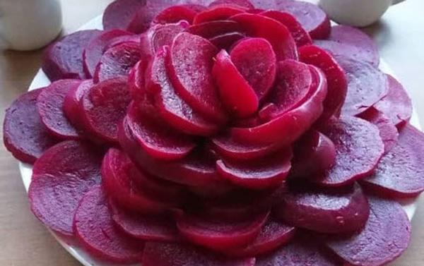 عکس لبوی شب یلدا
