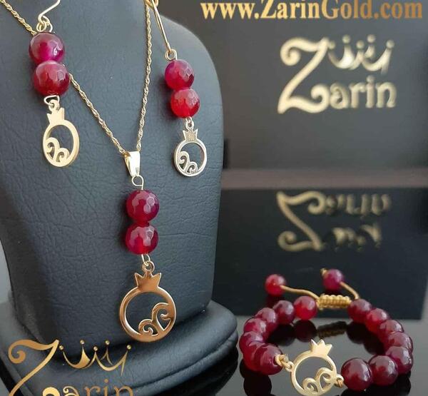 عکس گردنبند برای شب یلدا
