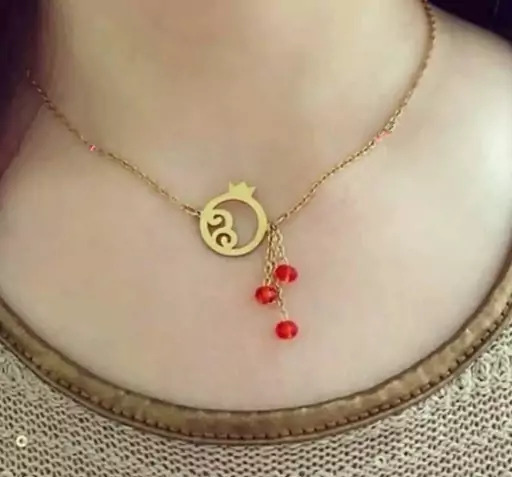 عکس گردنبند برای شب یلدا