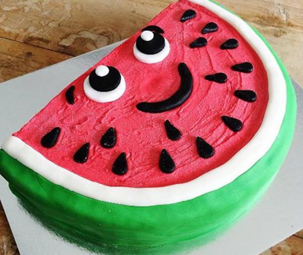 عکس کیک یلدا برای مدرسه