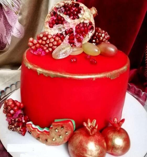 عکس کیک های یلدا