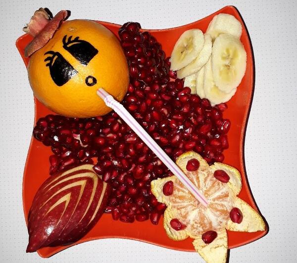 عکس تزیین یلدا برای مدرسه