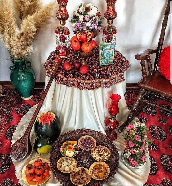 عکس سفره یلدا قدیمی