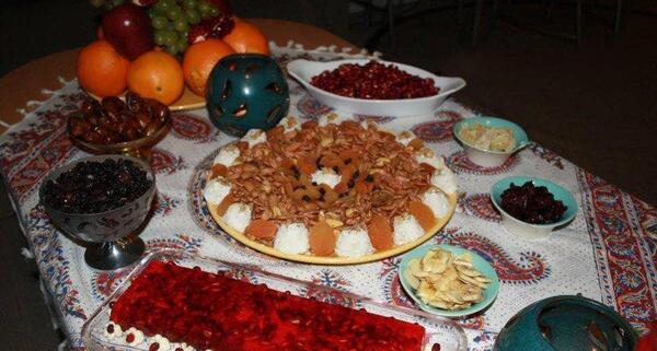 عکس سفره یلدا قدیمی