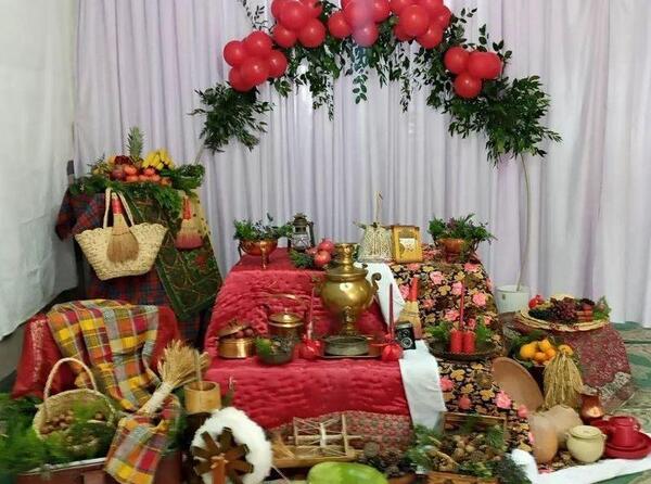 عکس تزیین یلدا سفره