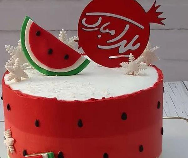 عکس کیک یلدا خانگی