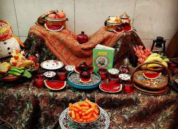 عکس سفره شب یلدا فیک