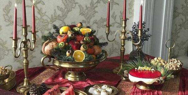 عکس سفره ی یلدا ساده