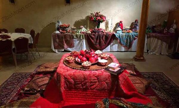 عکس سفره شب یلدا با کرسی