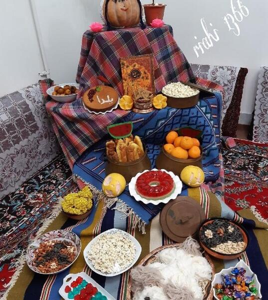عکس تزیین شب یلدا سنتی